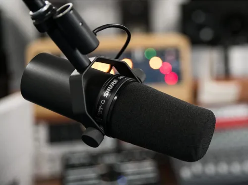Shure SM7B in studio mic